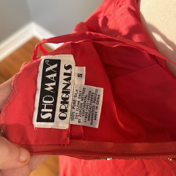 Crosslisted SOLD                Sho Max Originals vintage, 100% pure silk, strap - Picture 8 of 8